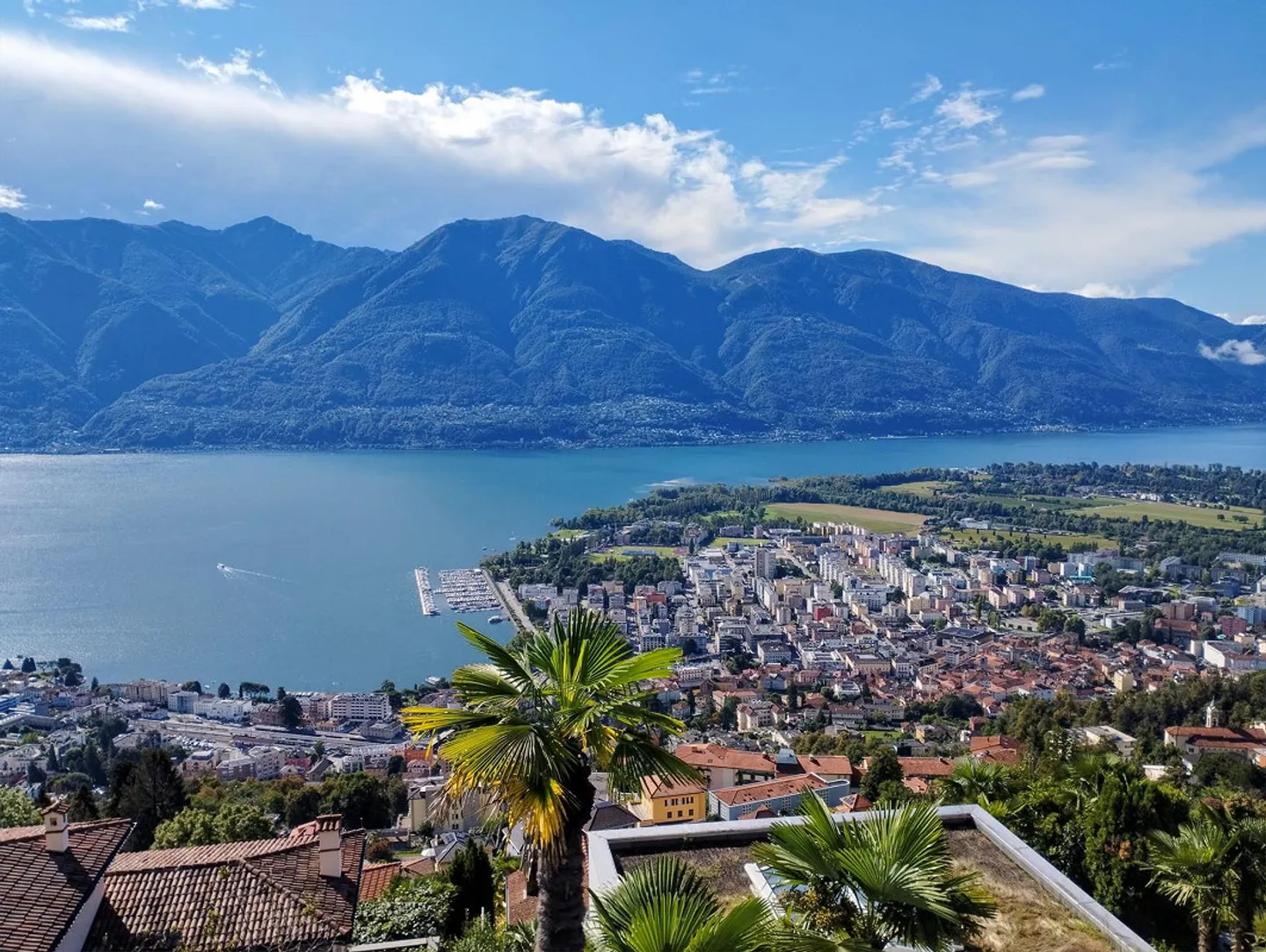 ORSELINA – For Sale: Apartment with Lake View – Also as a Second Home - Photo 2 of 24