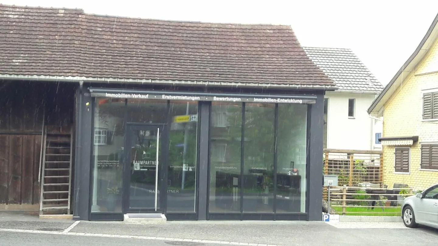 Spazio commerciale in una posizione ben frequentata a Buchs SG - Foto 5 di 7