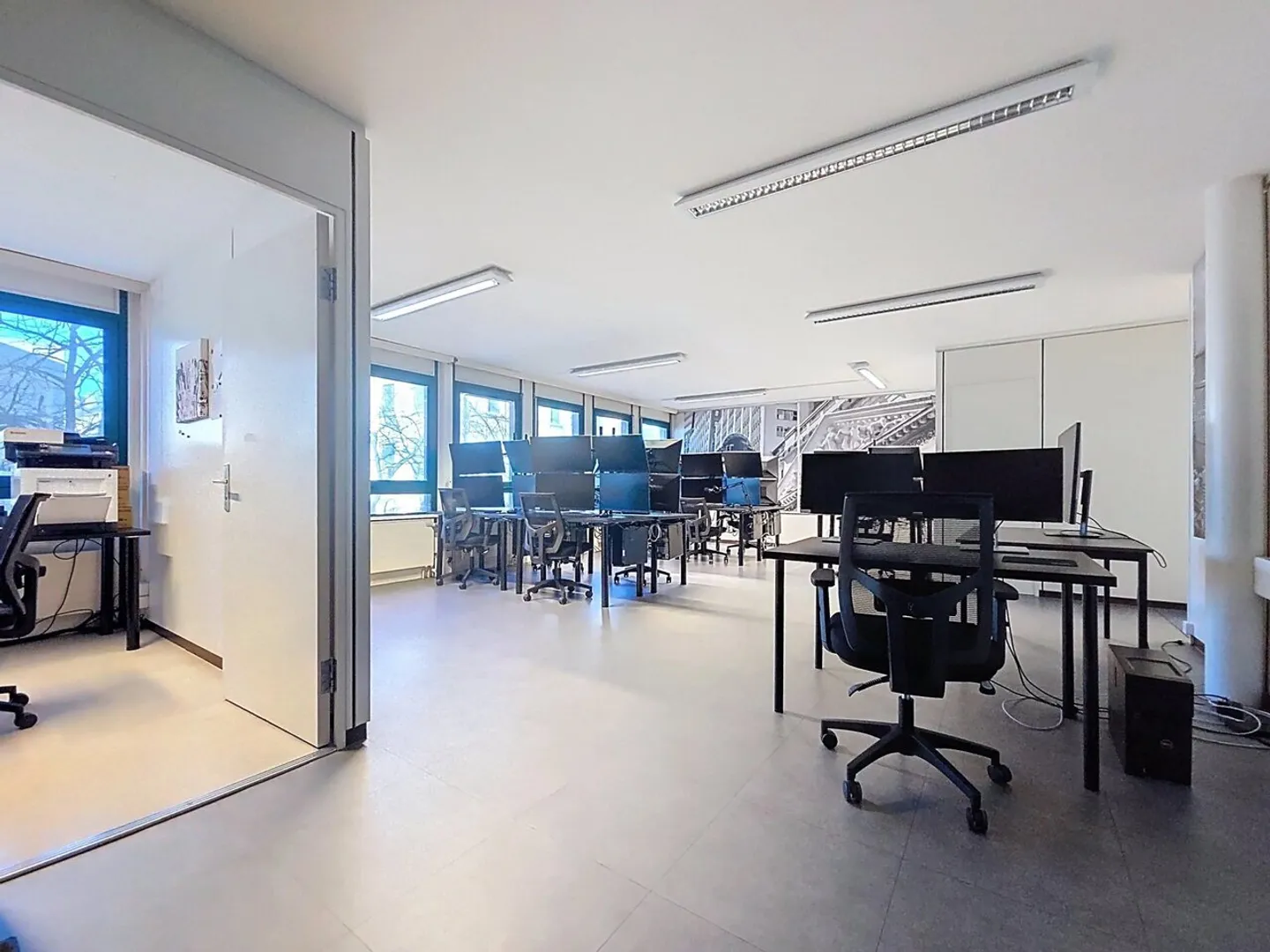 Office - Photo 2 of 6