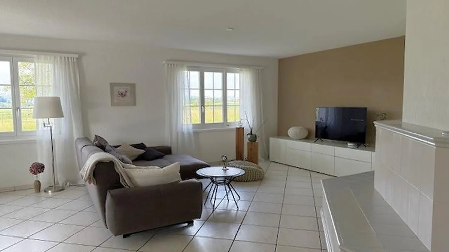APPARTAMENTO 4½ LOCALI A ST. ERHARD (LU), ARREDATO, TEMPORANEO - Foto 1 di 8