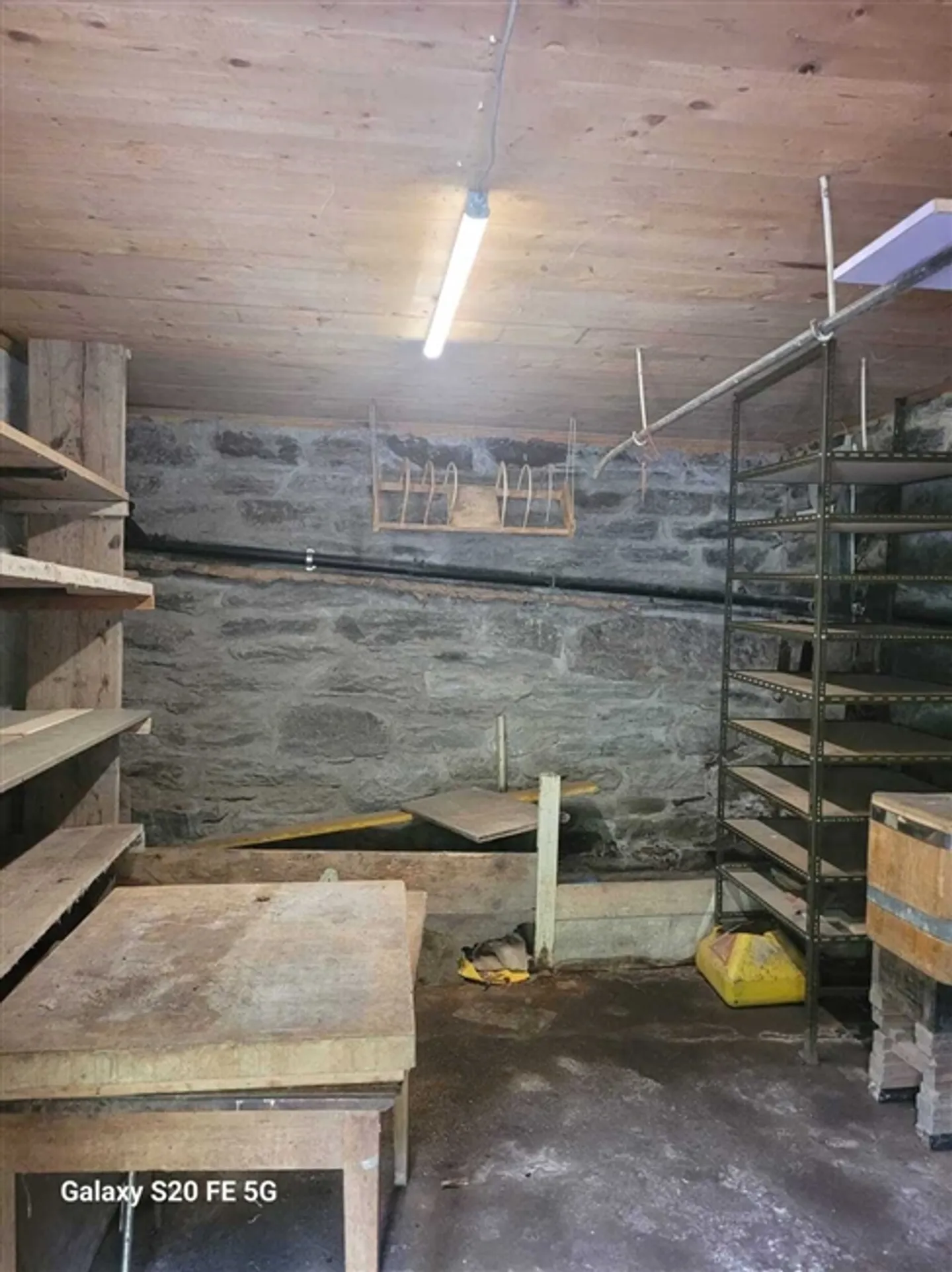 Charming chalet with garden and potential in Eisten (VS) - Photo 18 of 20