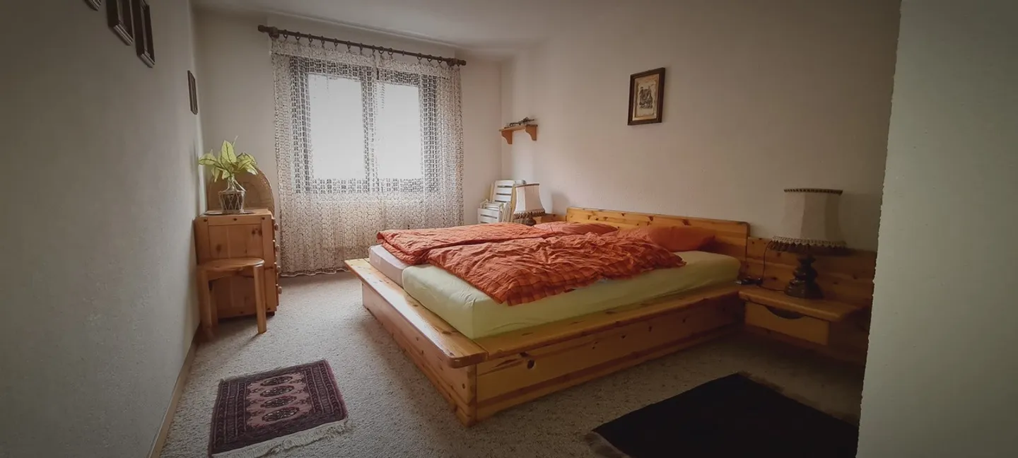 Ampio appartamento di 2,5 locali di 62 m2 + balcone di 11 m2 + posto auto nel garage interno - Foto 1 di 29