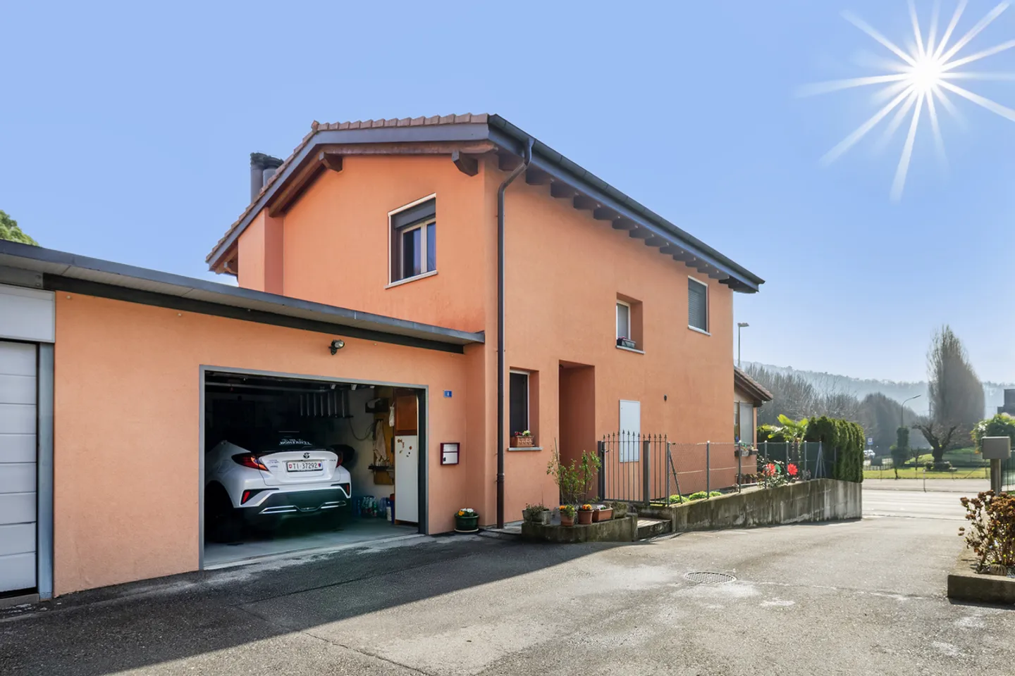 Casa Familiare Perfetta con Giardino - Foto 1 di 9