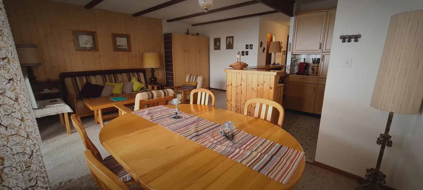 Ampio appartamento di 2,5 locali di 62 m2 + balcone di 11 m2 + posto auto nel garage interno - Foto 10 di 29