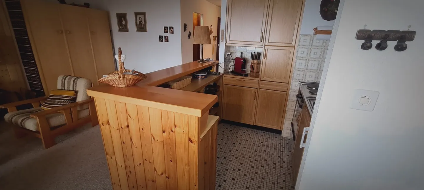 Ampio appartamento di 2,5 locali di 62 m2 + balcone di 11 m2 + posto auto nel garage interno - Foto 11 di 29