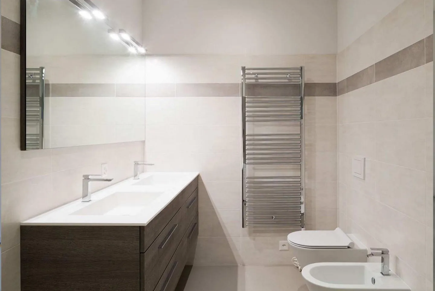 Modern Villa 5.5 with Garden and View of Collina d'Oro - Photo 7 of 13