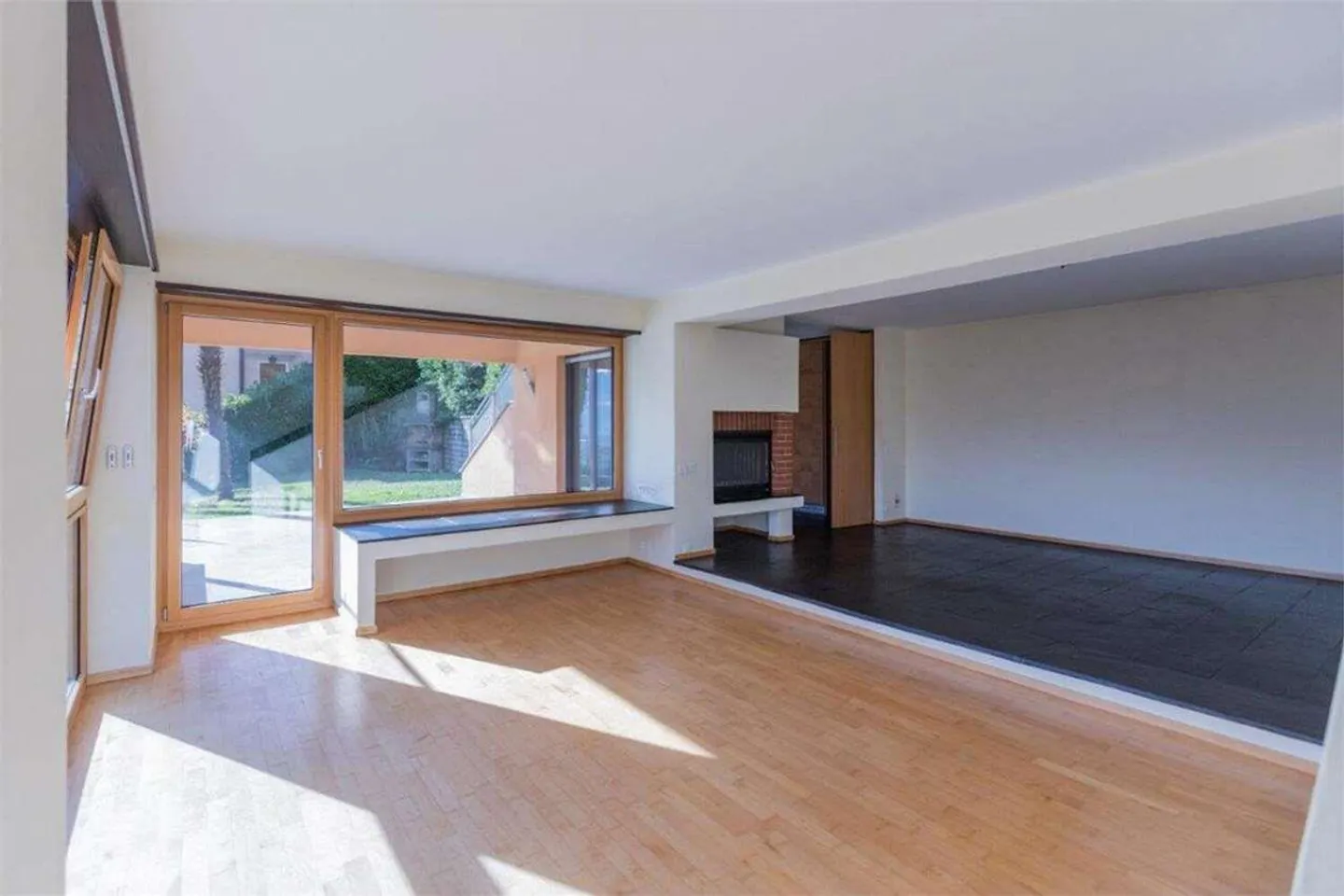 Exklusive Einfamilienvilla mit Seeblick - Foto 5 von 13