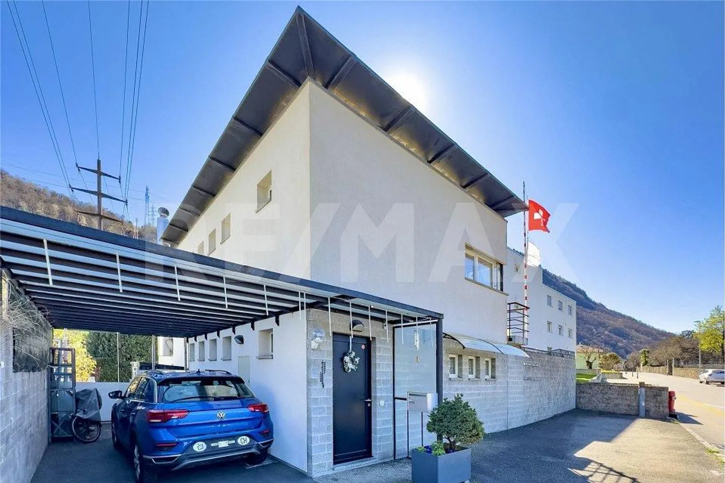 Casa familiare affascinante a Quartino - Foto 4 di 13