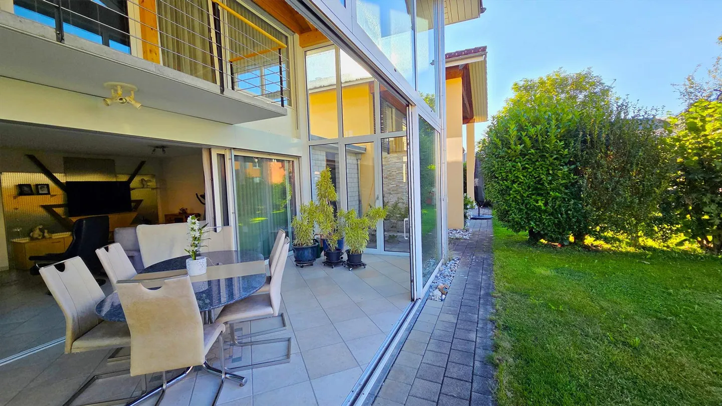 6½-Zimmer-Einfamilienhaus mit übergrossem Wintergarten an bester Makrolage - Foto 15 von 17