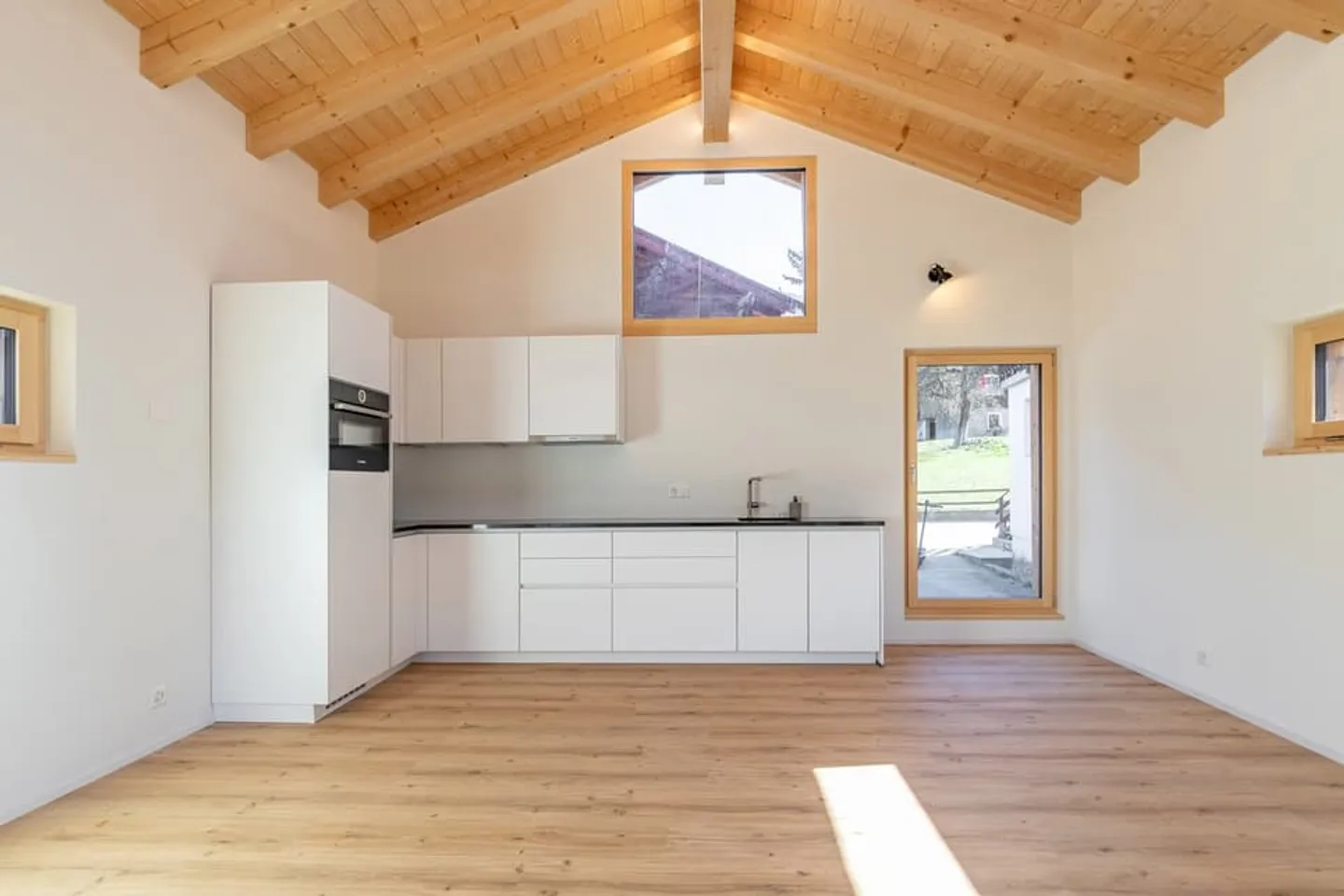 Vie exclusive à Termen - Première location après une rénovation de haute qualité d'un ancien - Photo 2 sur 13