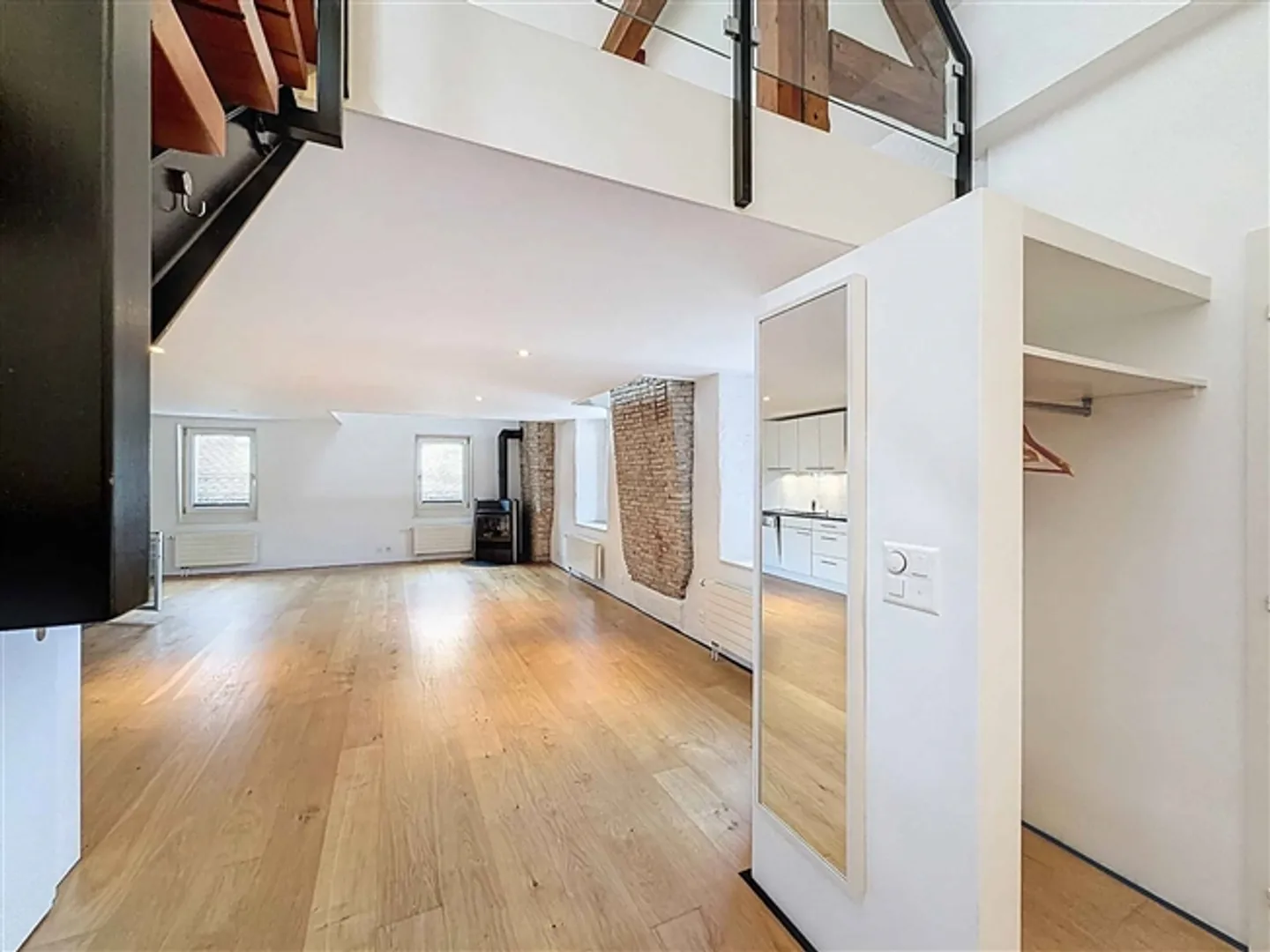 Duplex Incantevole nel Centro di Vevey - Foto 3 di 12