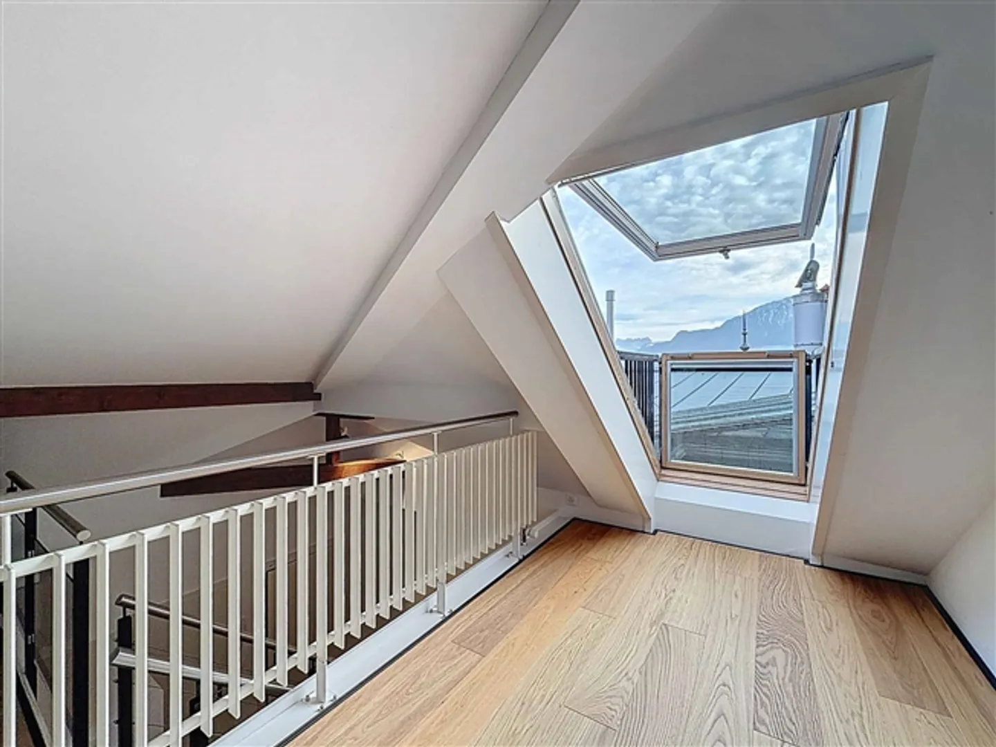 Duplex Incantevole nel Centro di Vevey - Foto 8 di 12