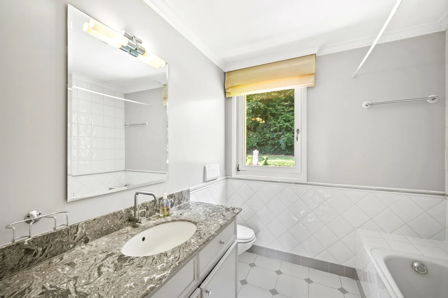 Single house for sale - Photo 19 of 25