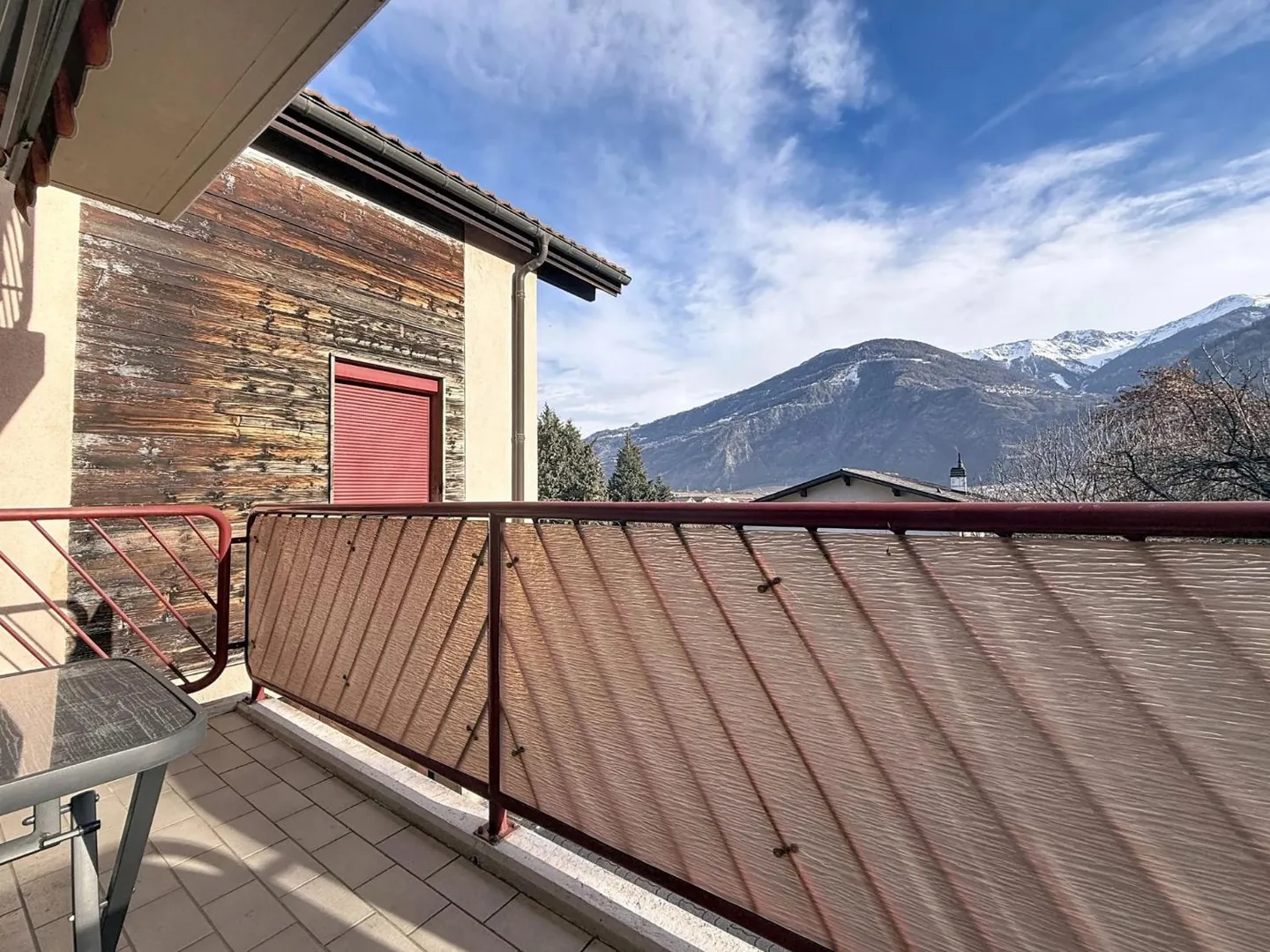 4.5 Room House - Photo 5 of 13