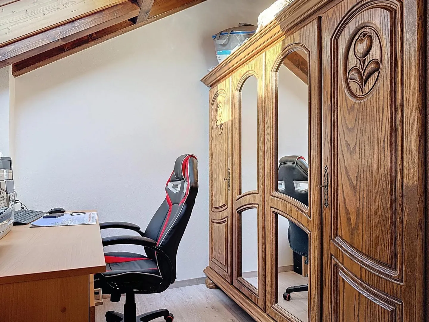 4.5 Room House - Photo 11 of 13