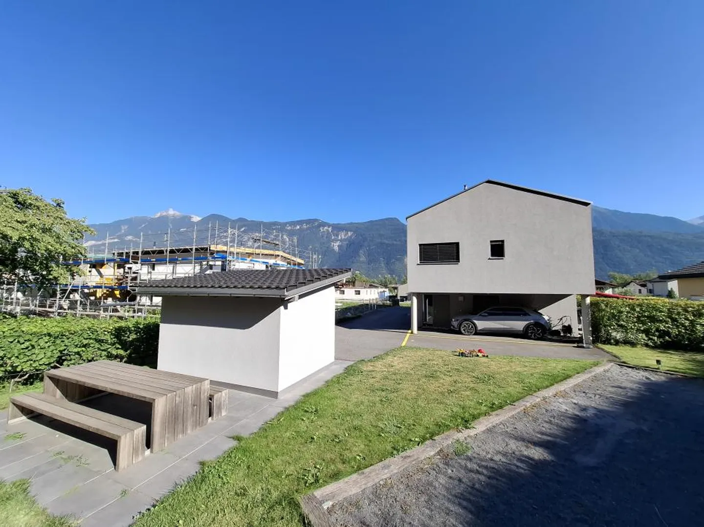 Vollständig-Branson (VS) - 4,5-Zimmer-Wohnung mit überdachter Terrasse - Foto 4 von 11