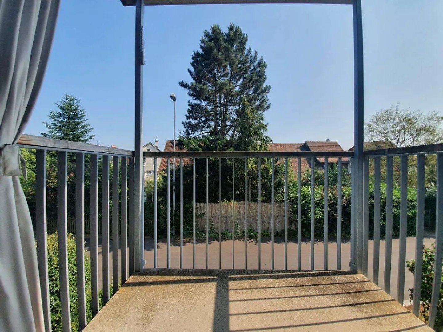 Bel appartement adapté à l'âge dans un emplacement ensoleillé et calme - Photo 9 sur 9