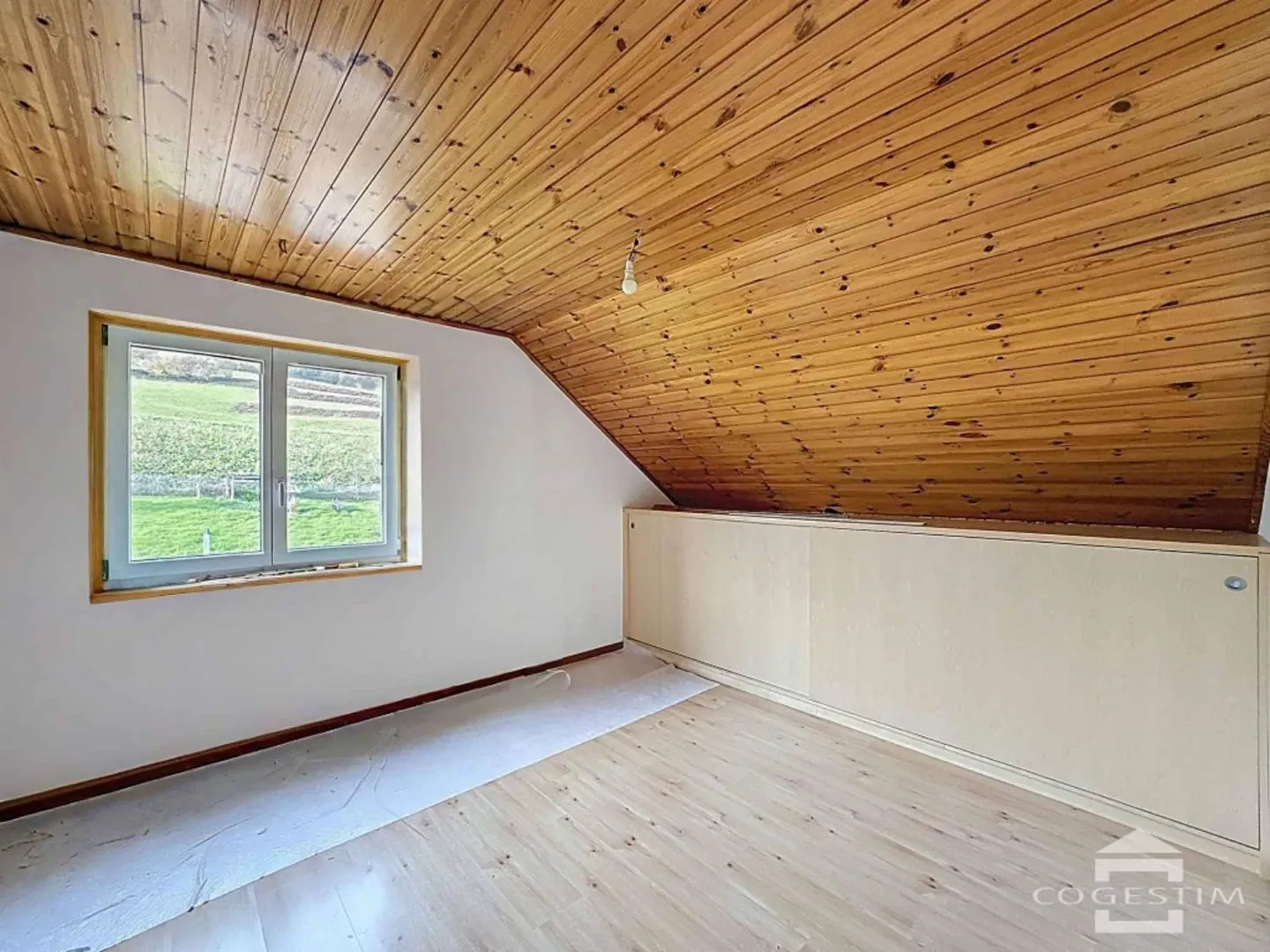 6-Zimmer-Wohnung - Foto 7 von 13