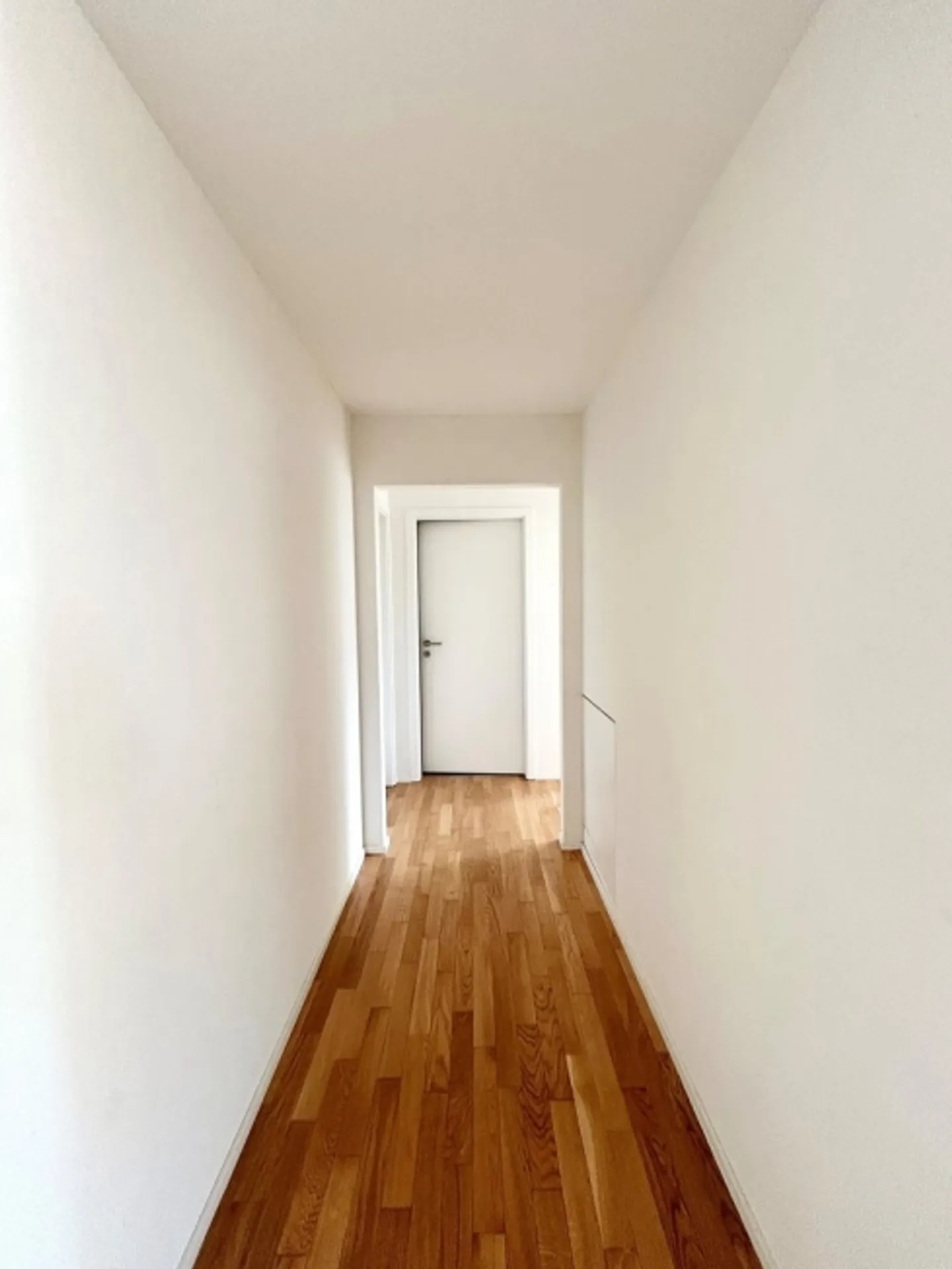 Grab! Superb accommodation in the heart of Sierre! - Photo 2 of 7