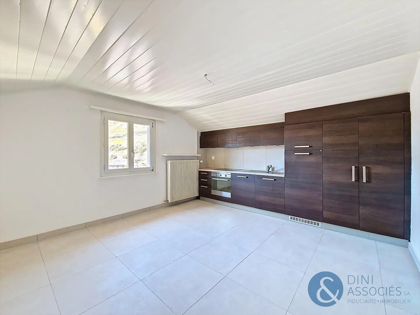 Attico 4 stanze - Foto 2 di 8