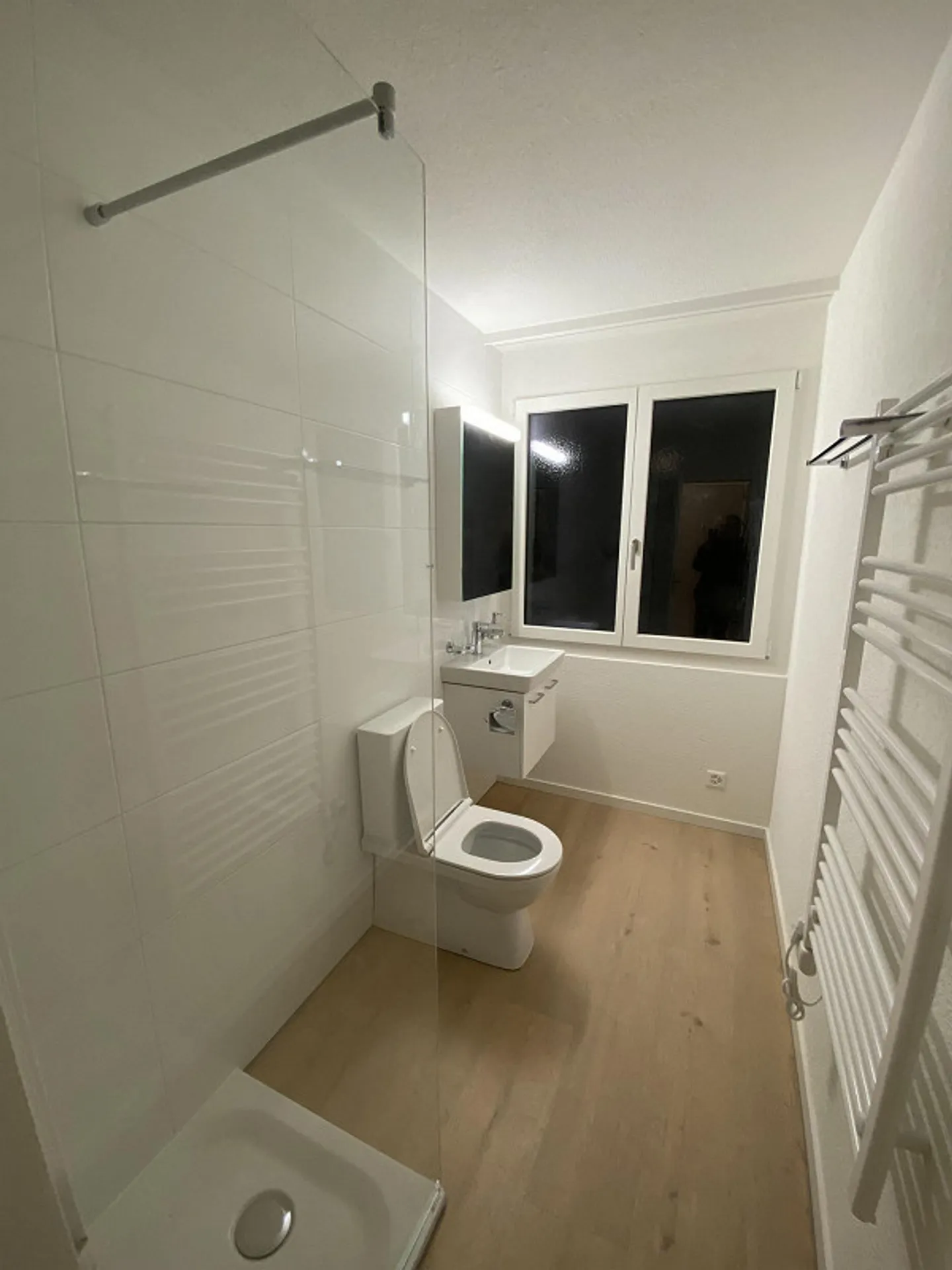 Two-room apartment for rent in Muotathal - Photo 3 of 5