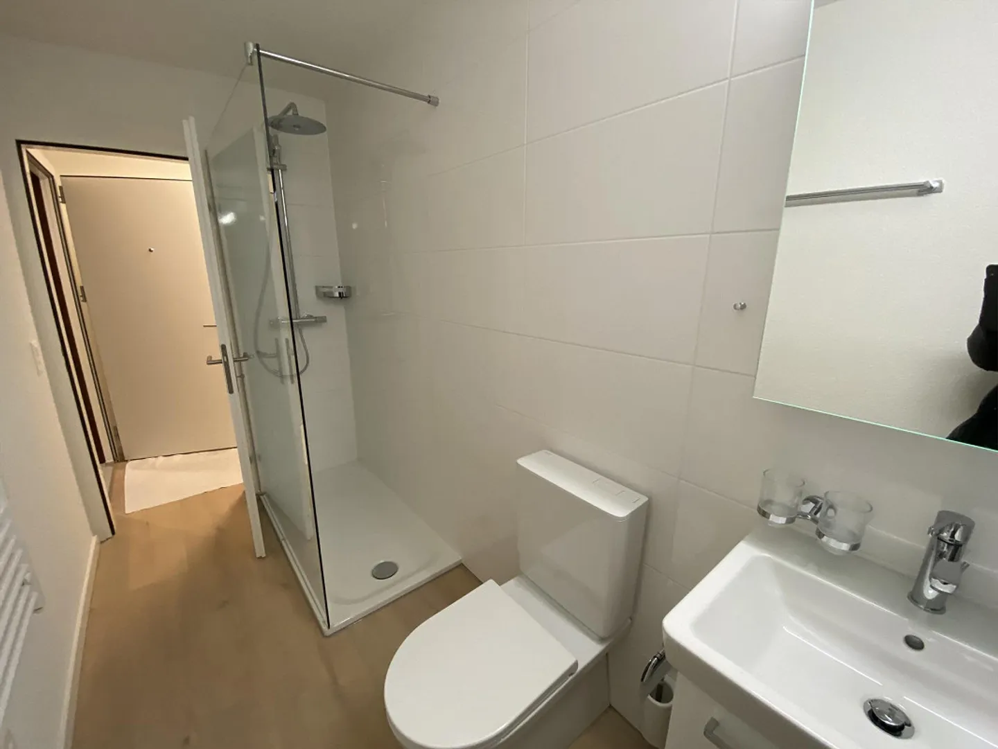 Two-room apartment for rent in Muotathal - Photo 4 of 5