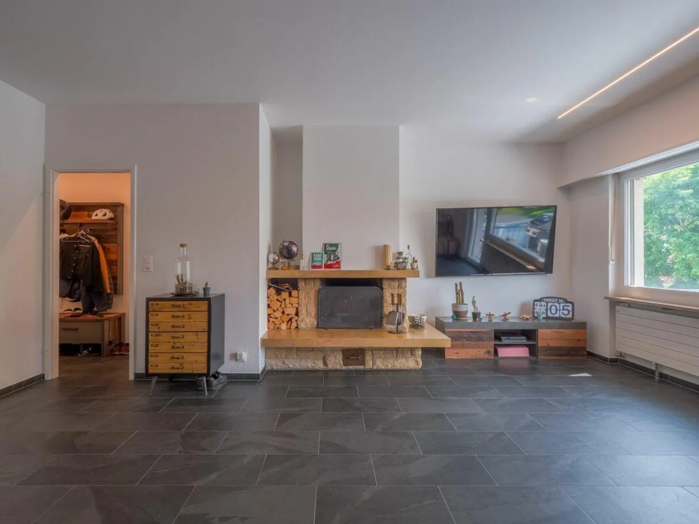 Moderne 3.5 Z' Dachwohnung mit 1 Aussenparkplatz - Foto 8 von 12