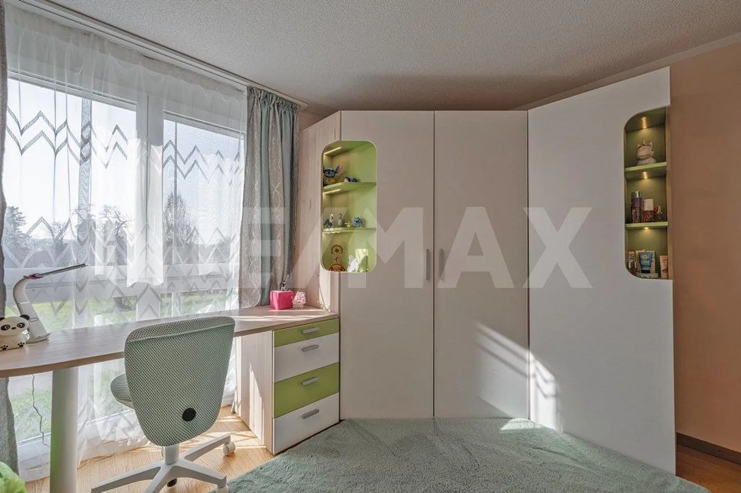 Appartamento moderno di 4,5 locali al piano terra con patio - Foto 8 di 11