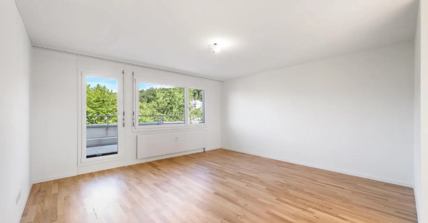 Beautiful penthouse apartment is looking for you! - Photo 8 of 11