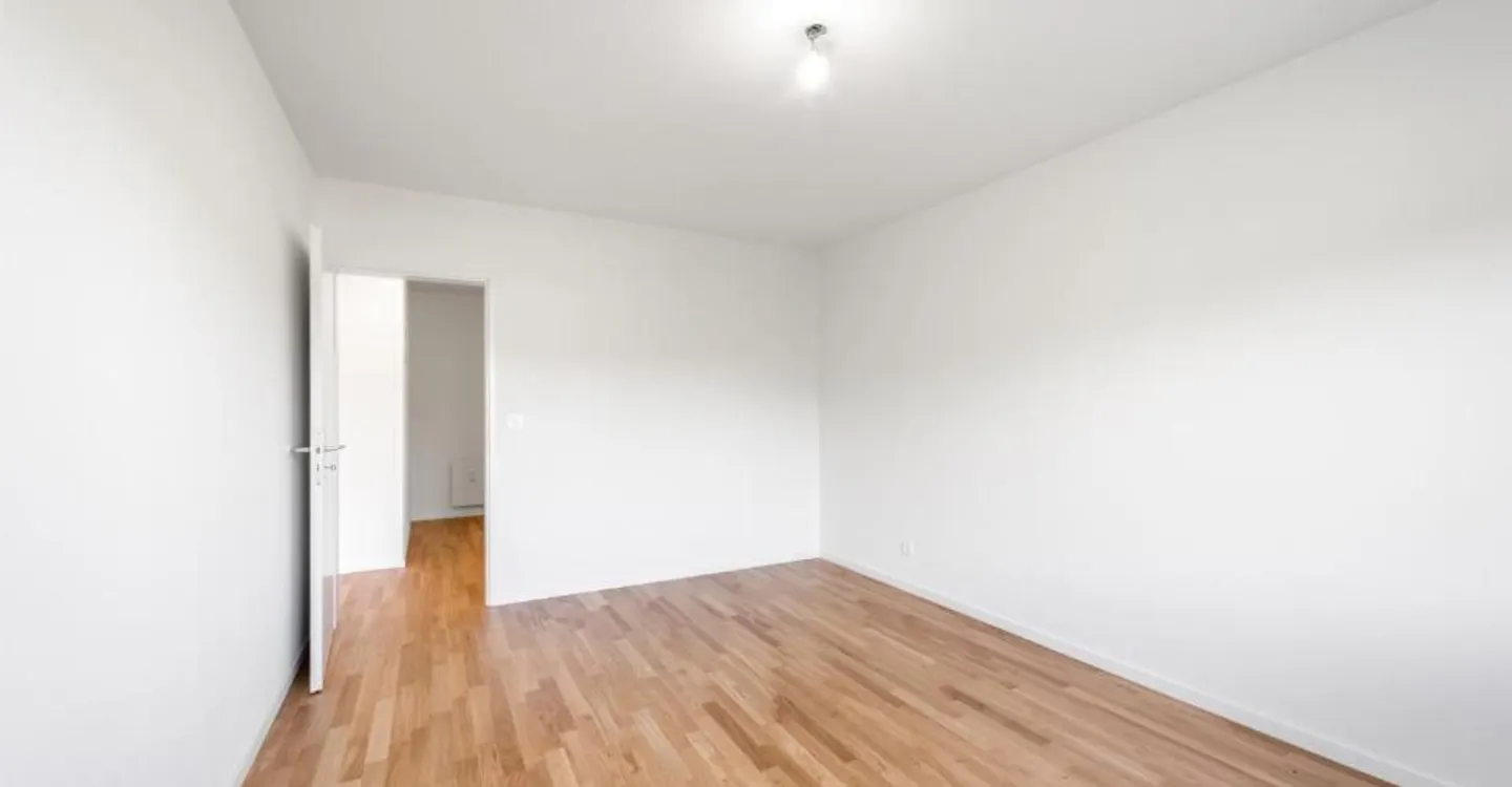 Beautiful penthouse apartment is looking for you! - Photo 10 of 11