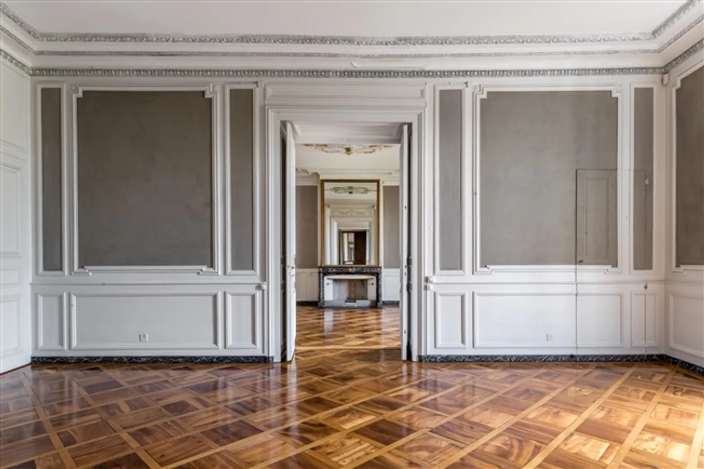 Appartement de 7 pièces - Photo 4 sur 13