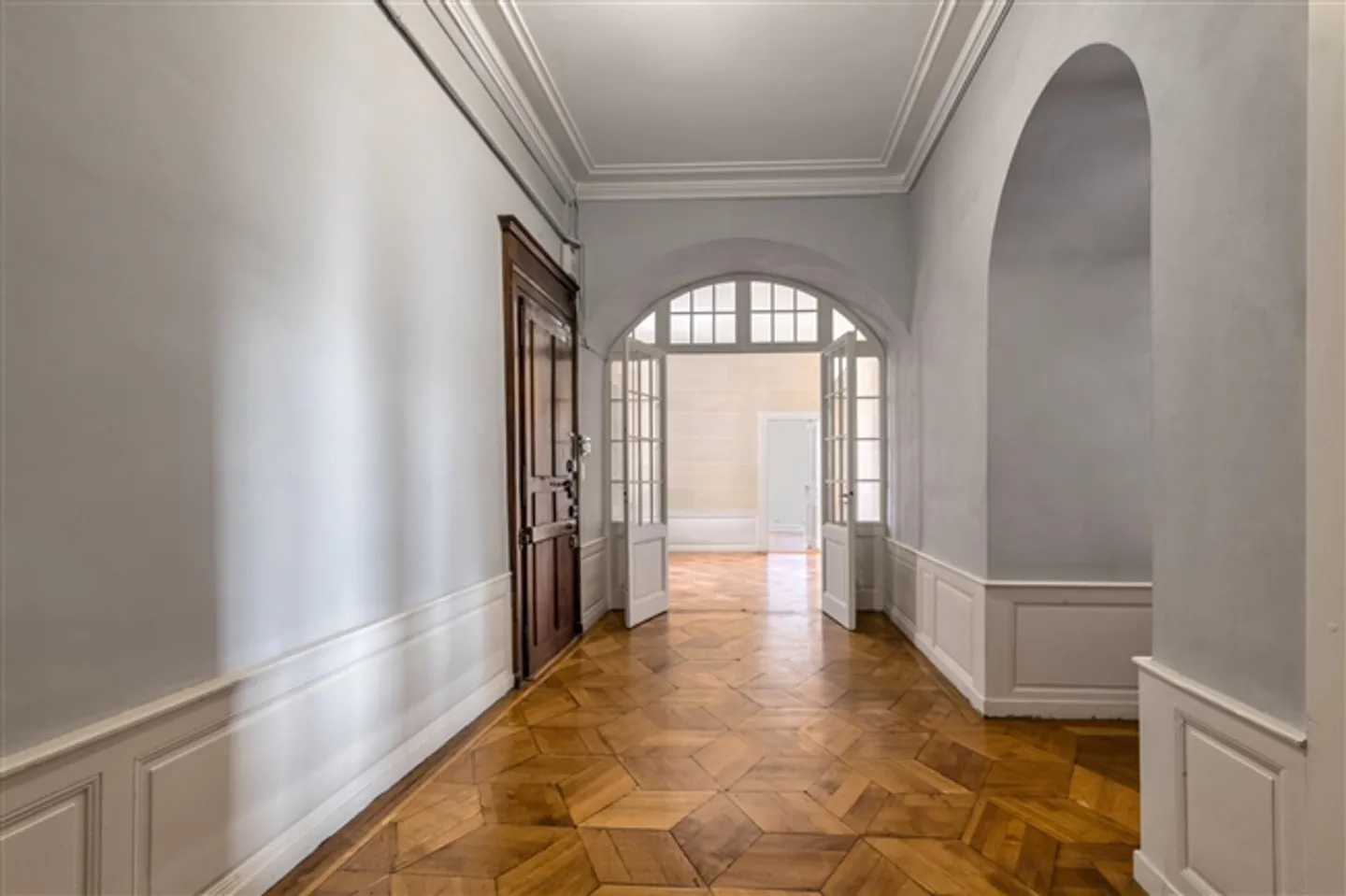 Appartement de 7 pièces - Photo 9 sur 13