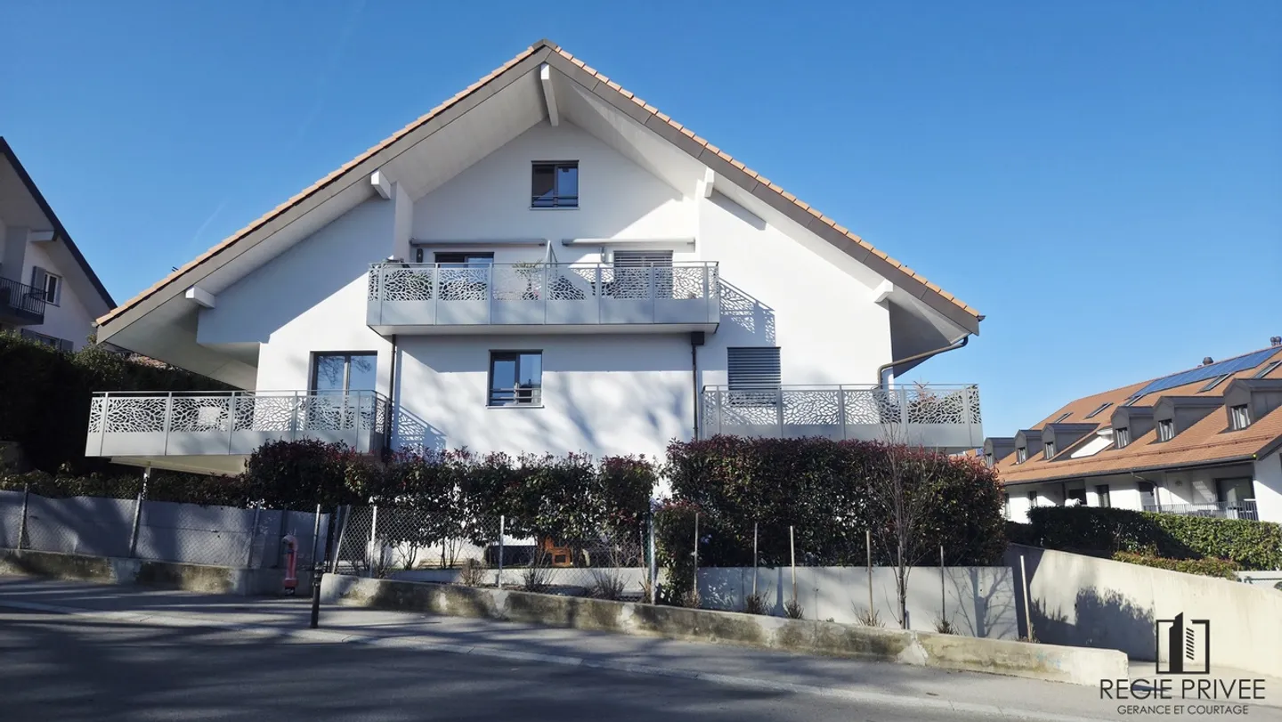 Modern Apartment in Gimel - Photo 6 of 6