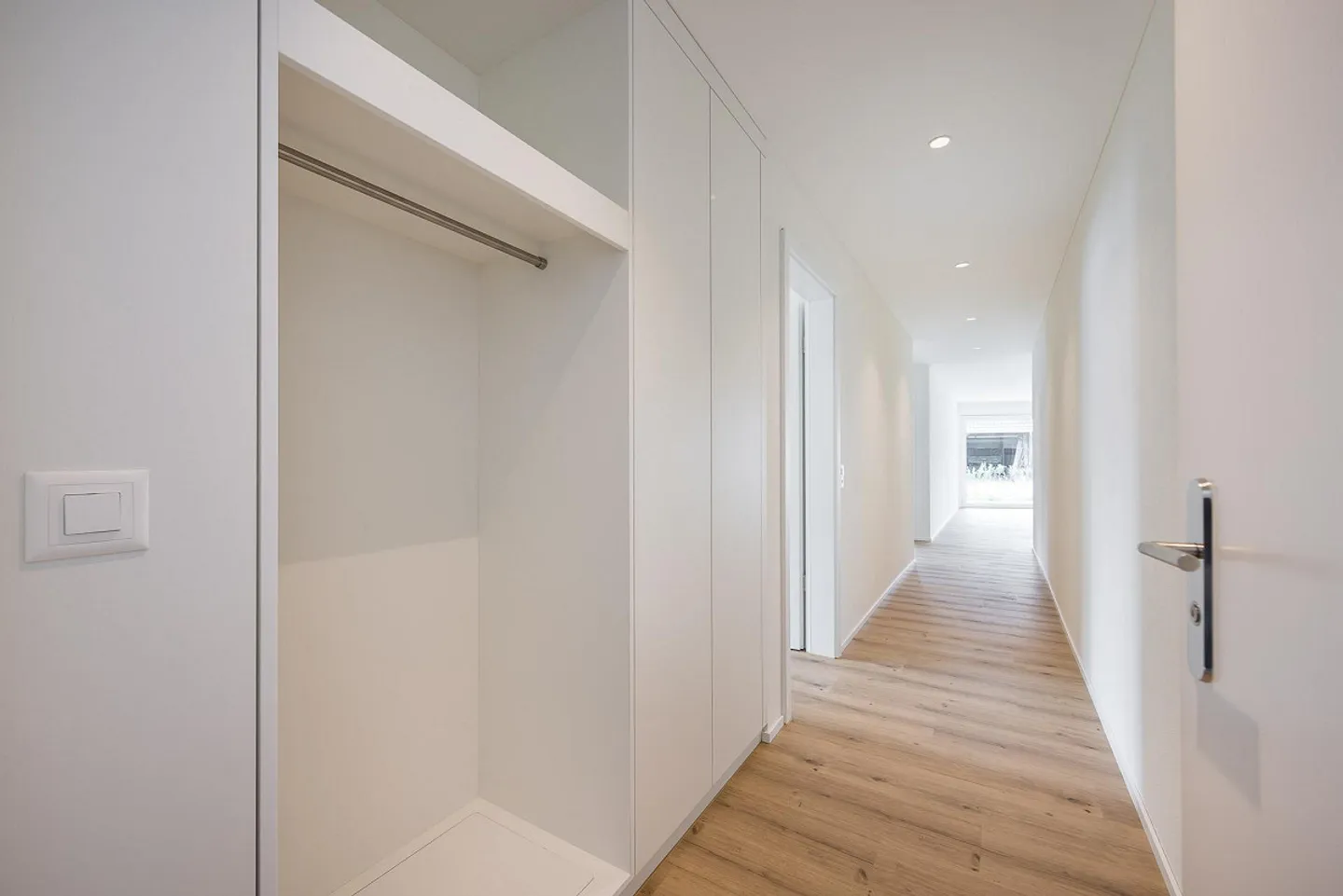 Appartamento giardino esclusivo di 4,5 stanze - vivere con stile a Jonschwil - Foto 6 di 11