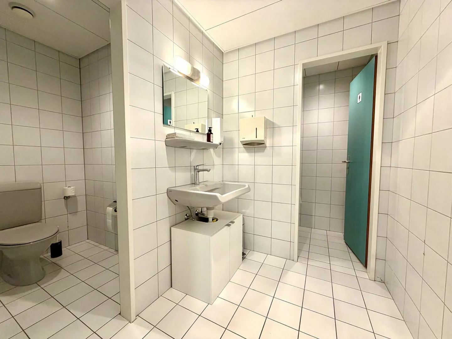 Charmante Wohnung mit Terrasse - Foto 3 von 6