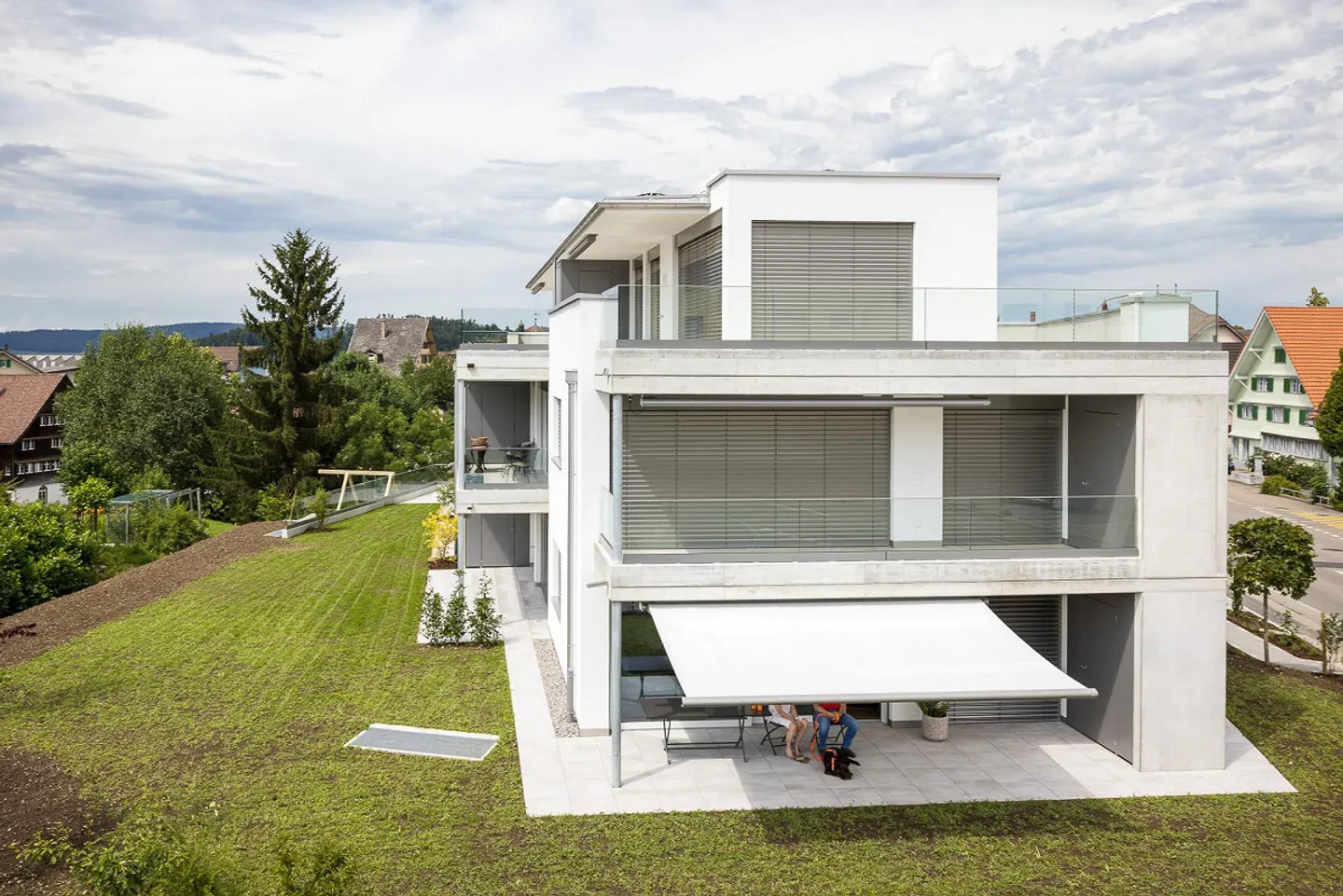 Appartamento giardino esclusivo di 4,5 stanze - vivere con stile a Jonschwil - Foto 8 di 11