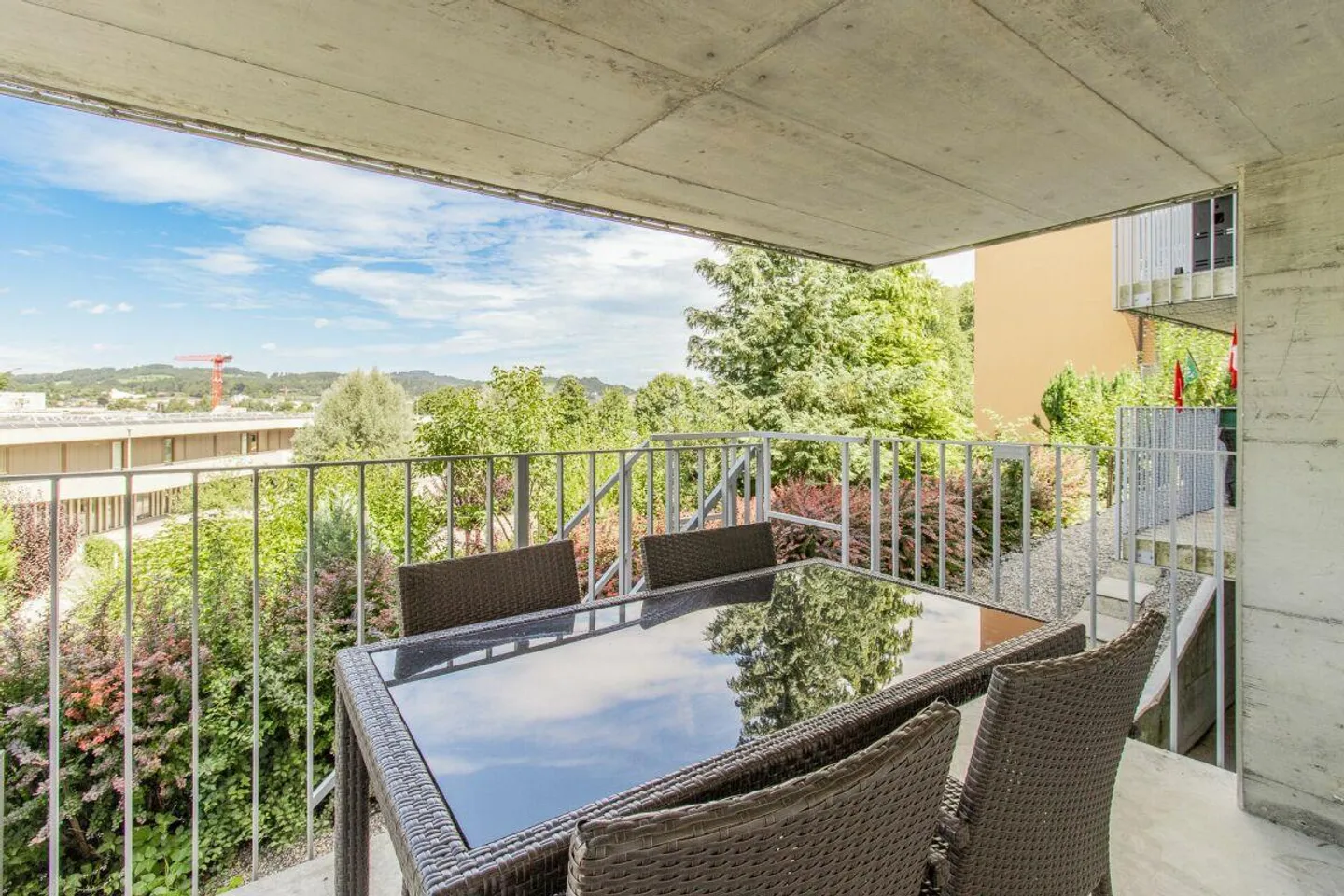 Moderno appartamento di 2,5 stanze con balcone coperto in posizione tranquilla - Foto 11 di 11