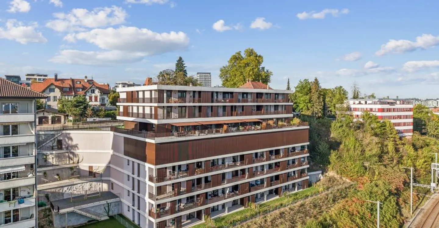 5.5 pièces avec grande terrasse et vue sur les Préalpes - Photo 6 sur 7