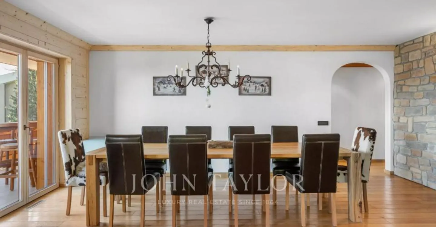 5.5 camere di lusso, soffitto a cattedrale, 4 suite, benessere a Crans - Foto 4 di 11