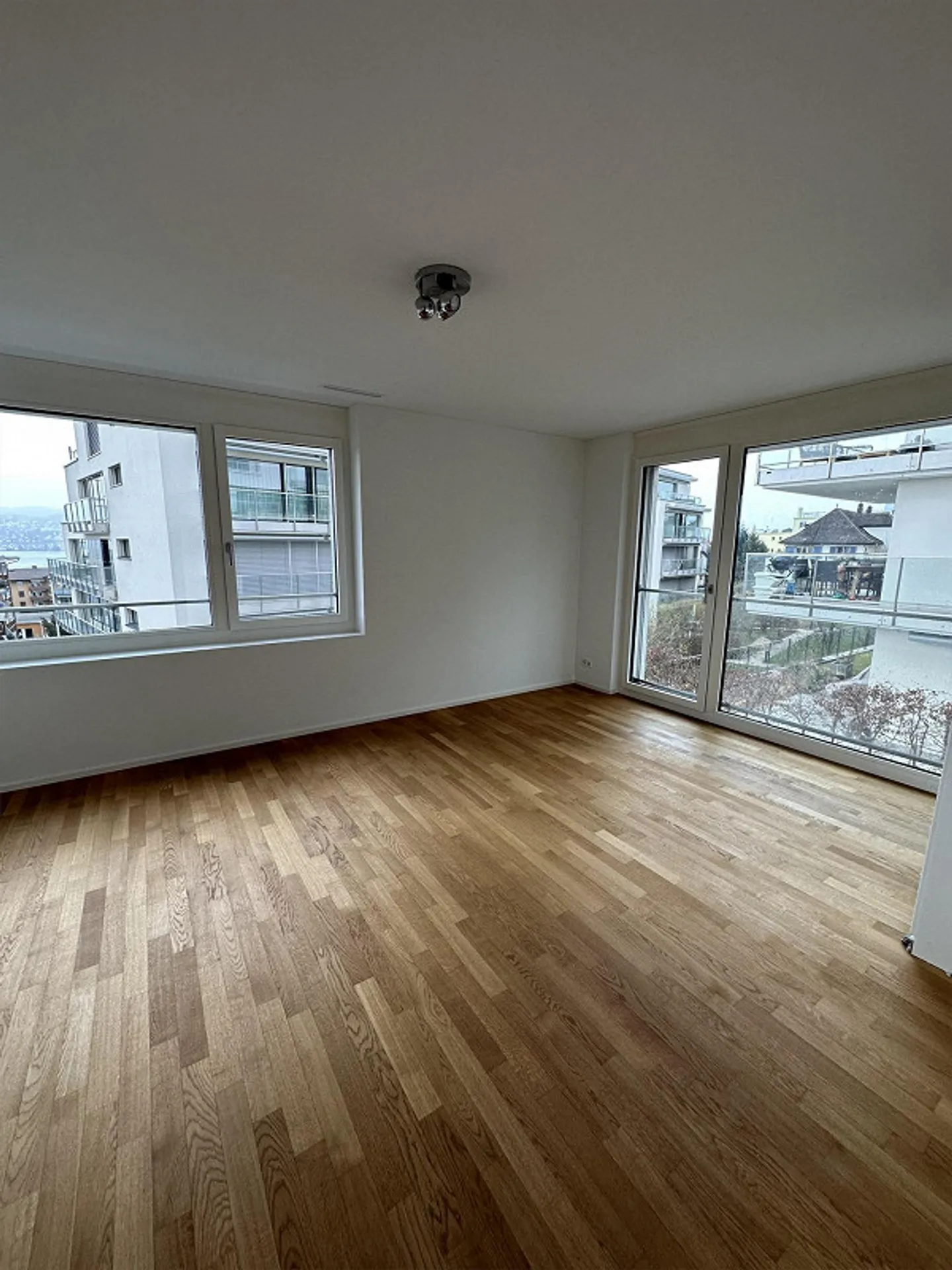 Traumhafte 4.5 Zimmer Duplex Wohnung über 3 Etagen - Foto 8 von 12