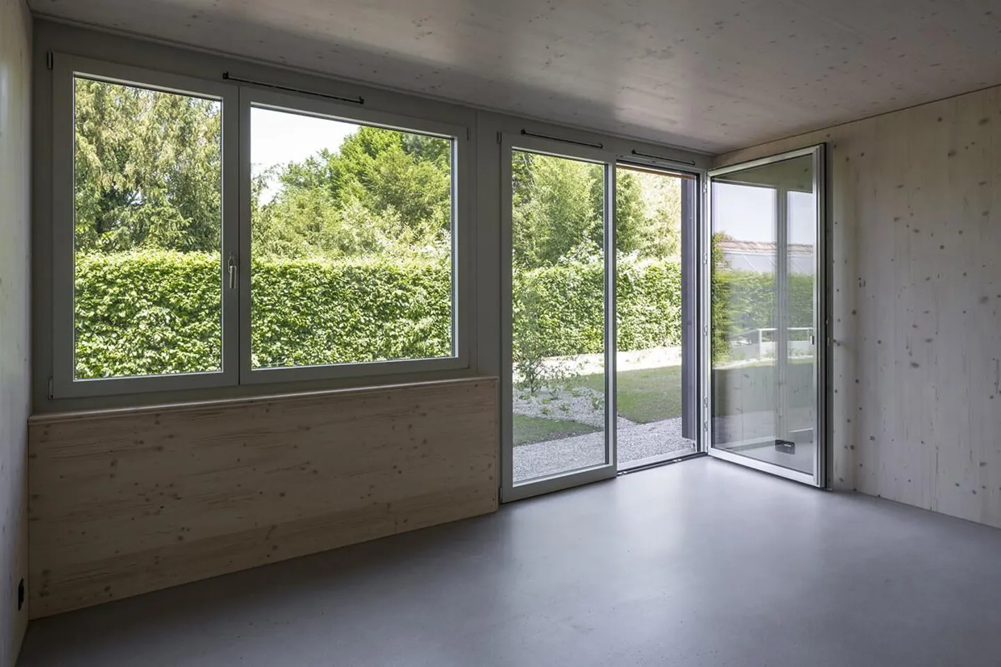 Erstvermietung: Atelier-Reihenhaus im Garten an sonniger ruhiger Lage - Foto 3 di 16