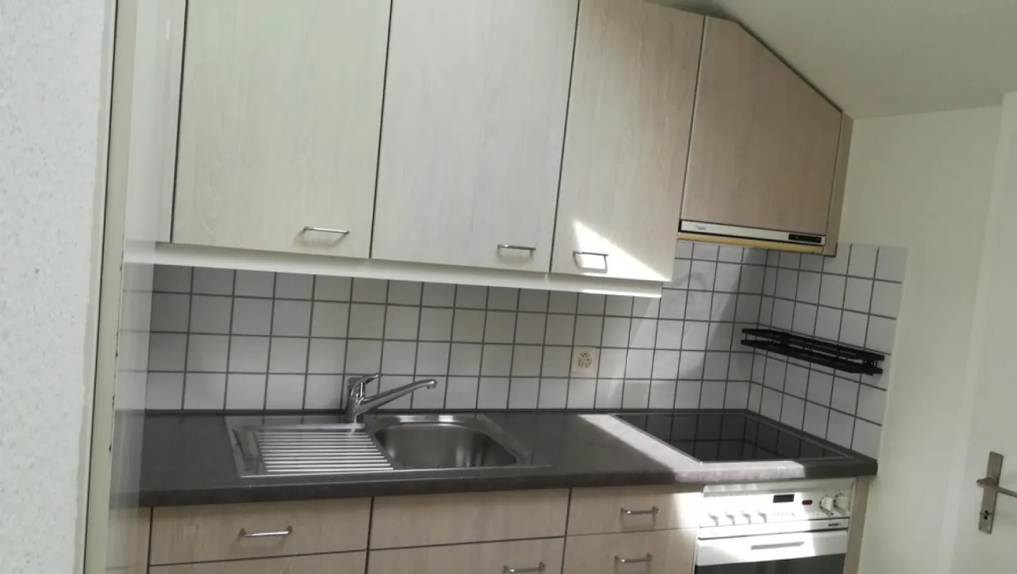 Cozy attic apartment in a quiet location - Photo 5 of 8