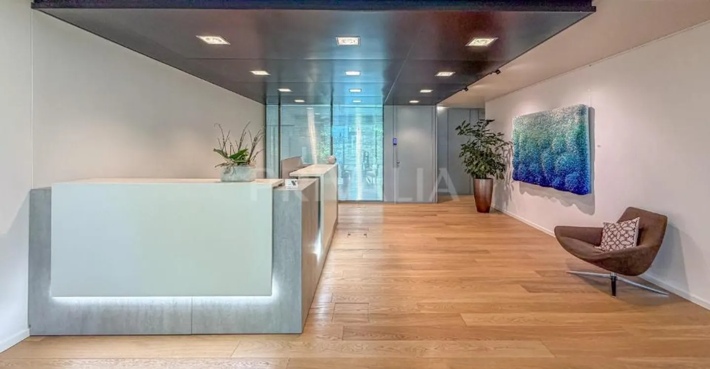 En exclusivité : Opportunité rare de bureaux à vendre en PPE à Vésenaz, avec vue sur le lac - Foto 1 di 1