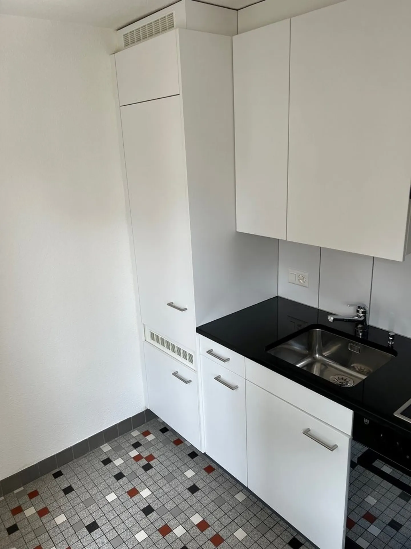 Charming Studio Apartment in Zurich - Photo 4 of 7