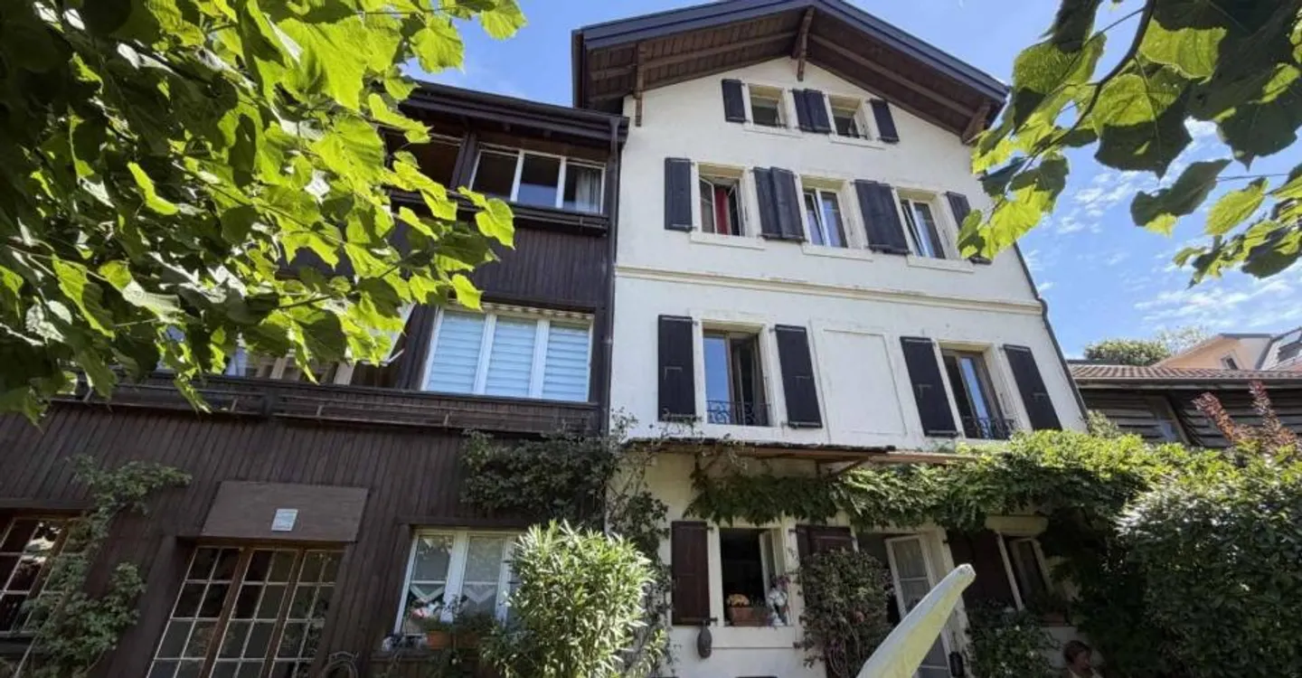 Eine charmante Wohnung in den Höhenlagen von Montreux - Foto 2 von 10