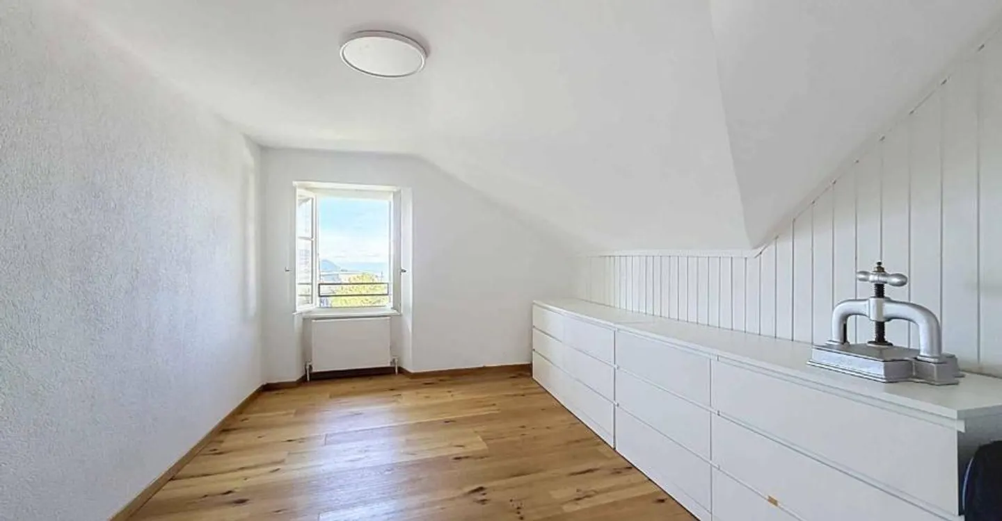 Eine charmante Wohnung in den Höhenlagen von Montreux - Foto 9 von 10