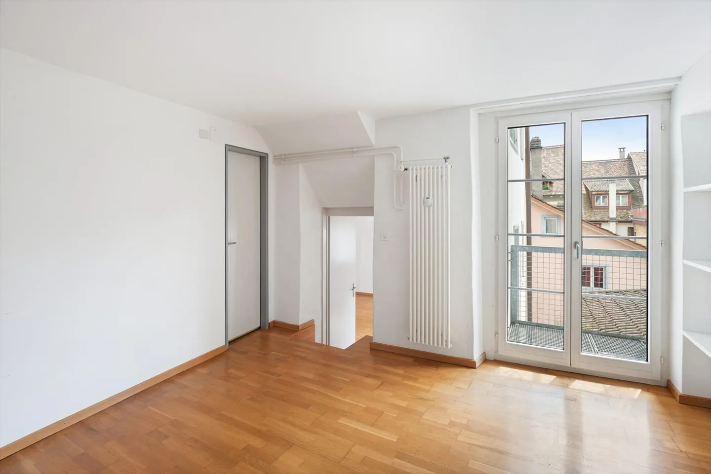 Luminoso appartamento duplex di 2,5 stanze nel cuore della città vecchia - Foto 4 di 9