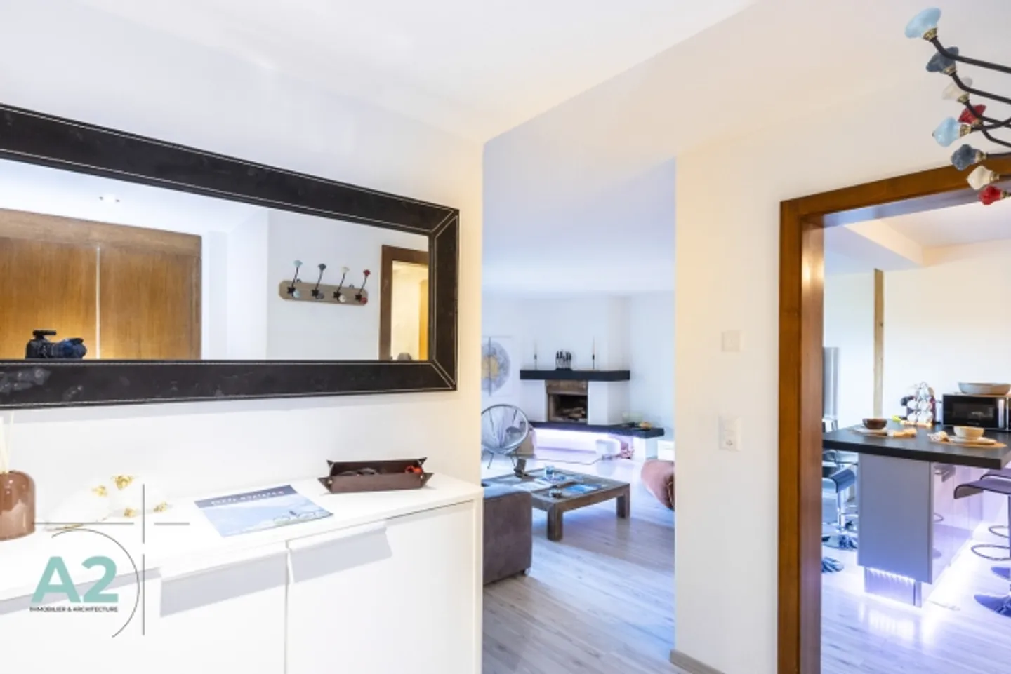 WINTERSAISON SCHÖNE 2,5 ZIMMER ERDGESCHOSS WOHNUNG - Foto 5 von 14