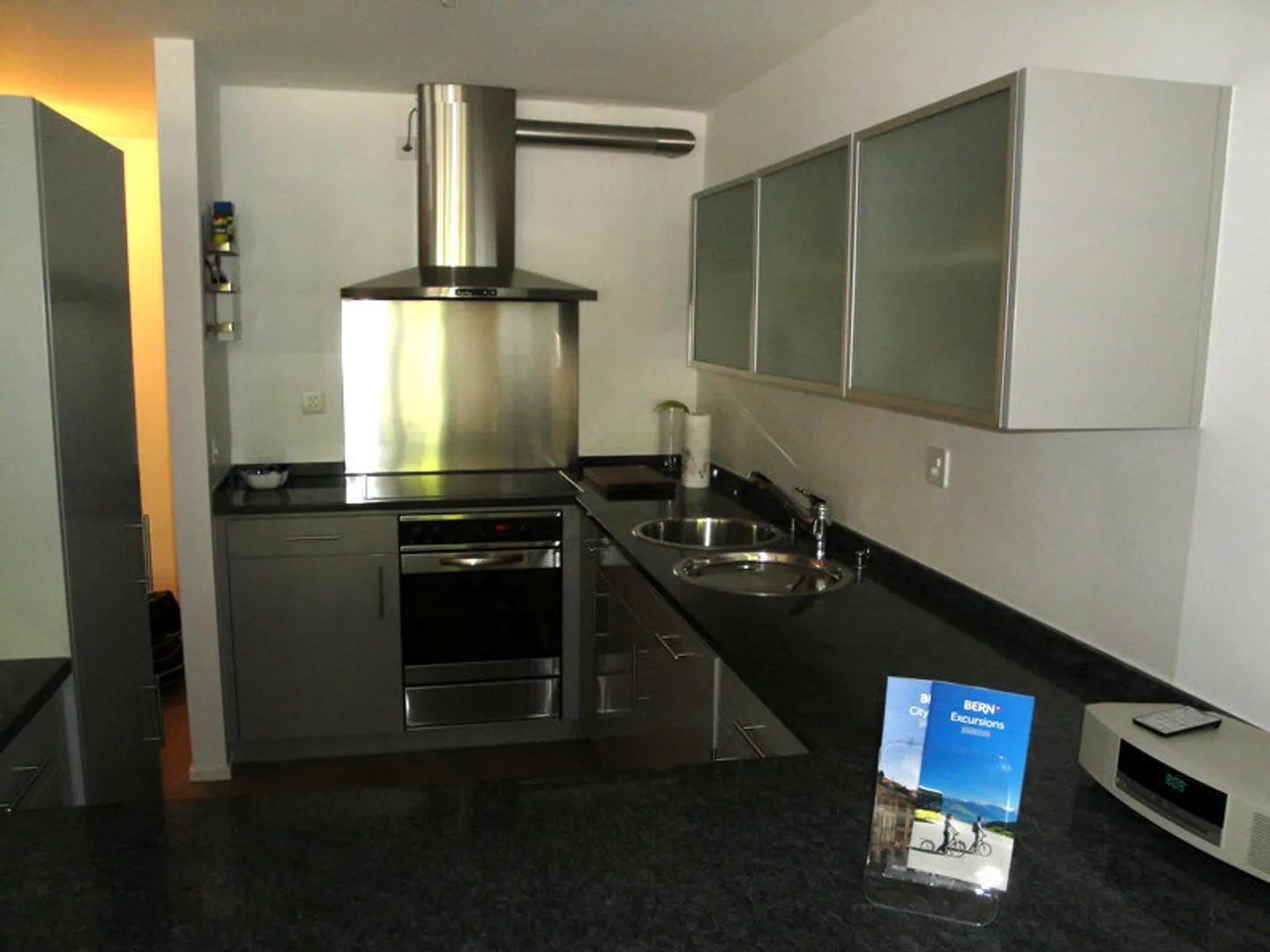 APPARTEMENT 3½ PIÈCES À BERNE - MATTE, MEUBLÉ, TEMPORAIRE - Photo 3 sur 10