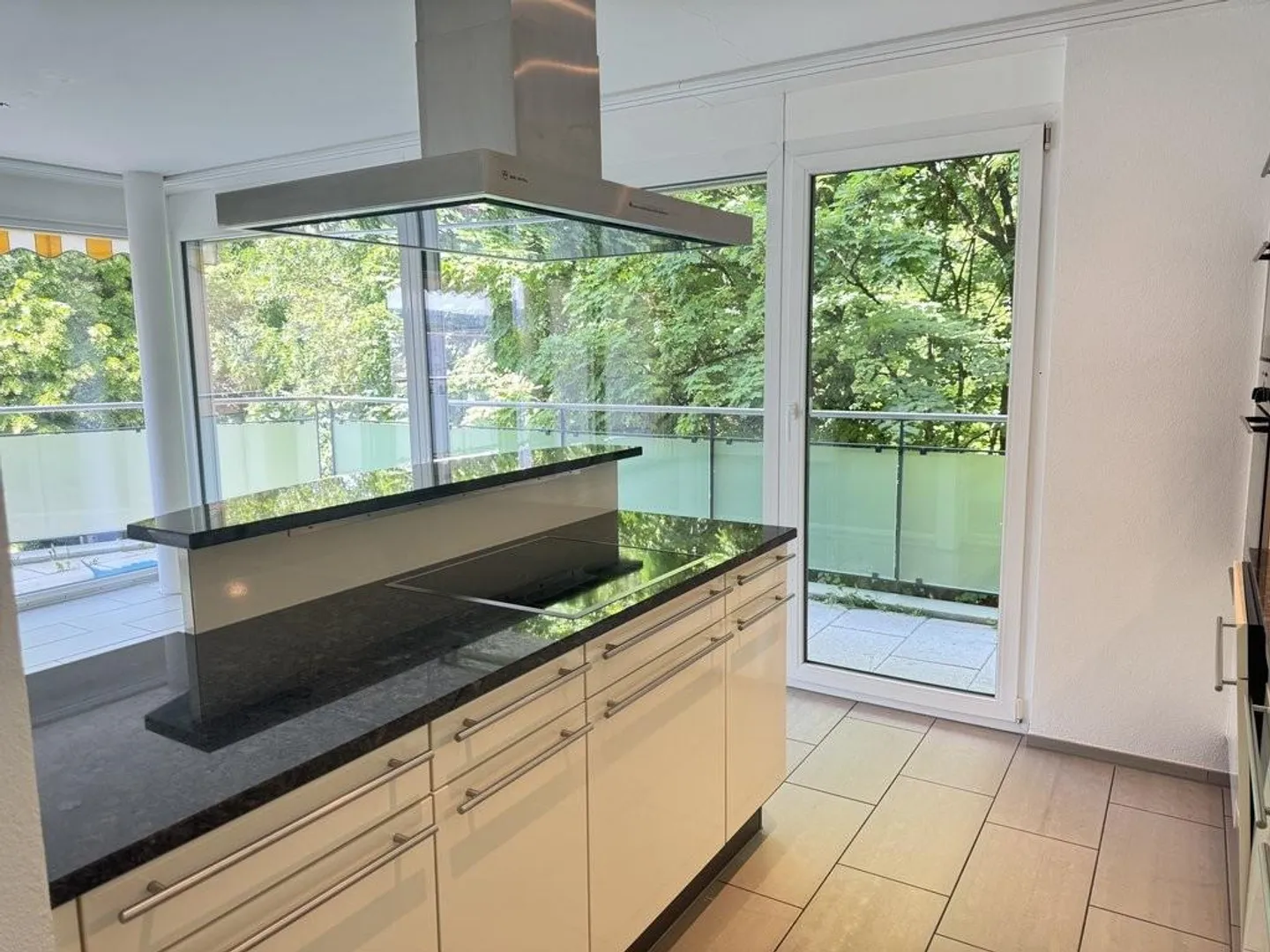 Spacious 4.5-room apartment for rent from 1.04.26 - Photo 4 of 10